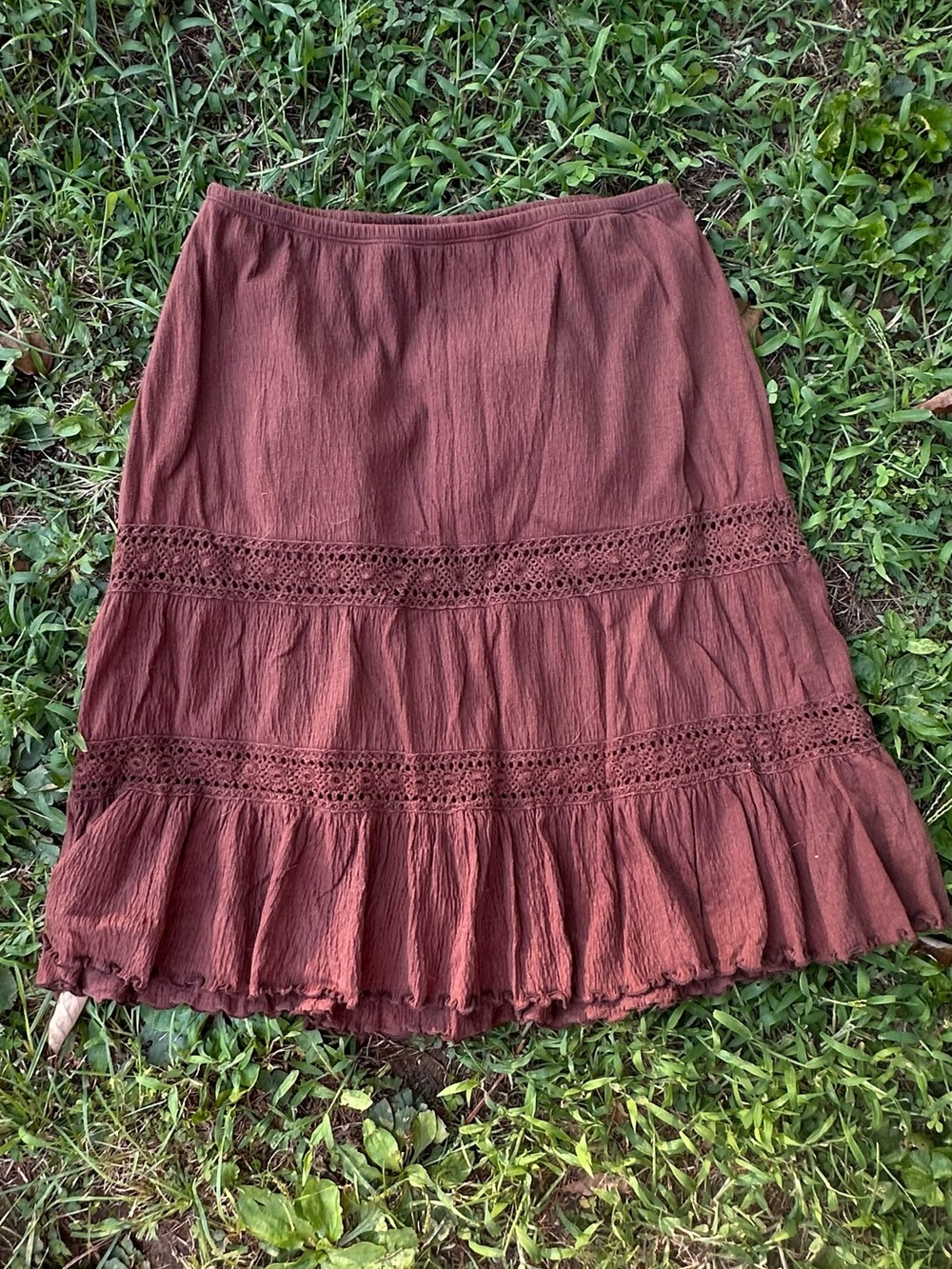 Y2K CottageCore Brown Women's Tiered Crochet Trim Skirt with Lace Detailing